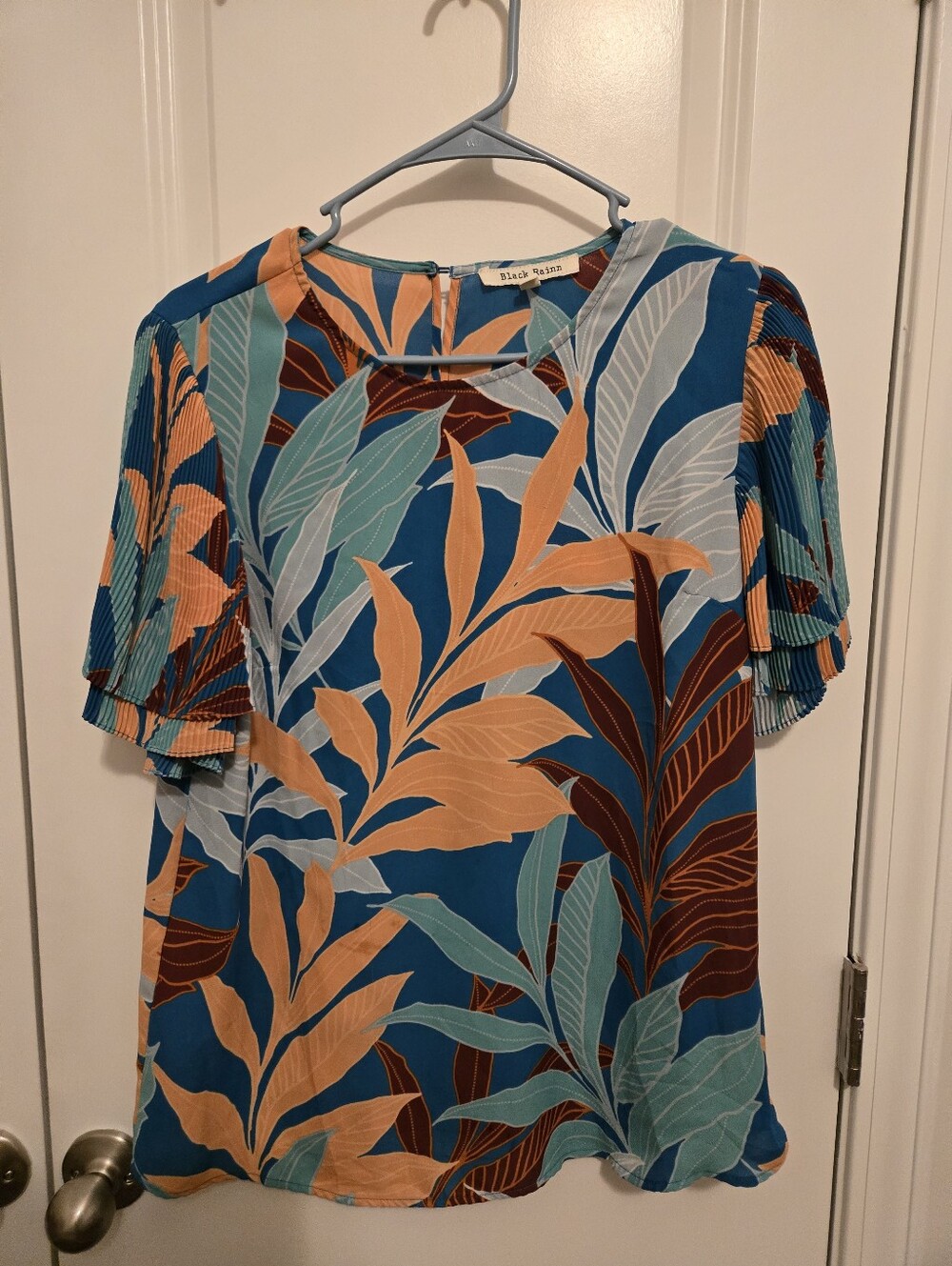 Black Rainn Floral Blouse